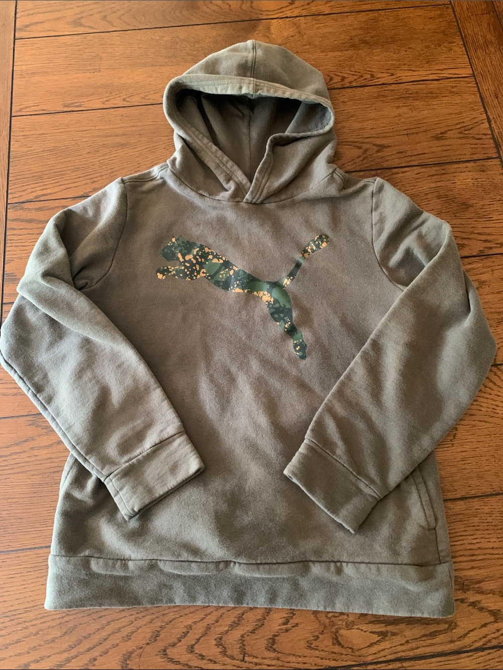 Puma Olive Green Crewneck Hoodie with Camo Logo Boys Medium 10/12
